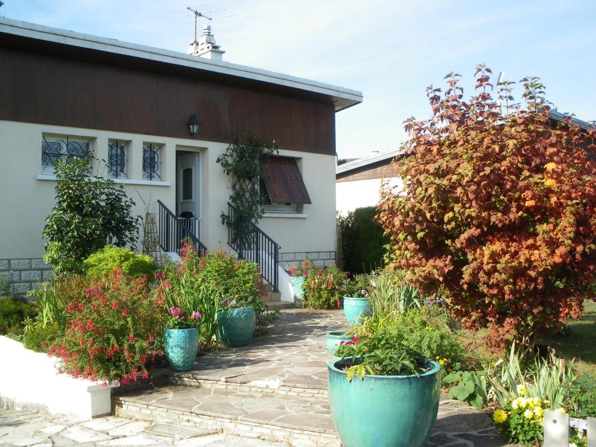 Chambre D'Hotes - Douce Nui-The Vernouillet  Exterior photo